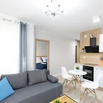 Apartment 8b *